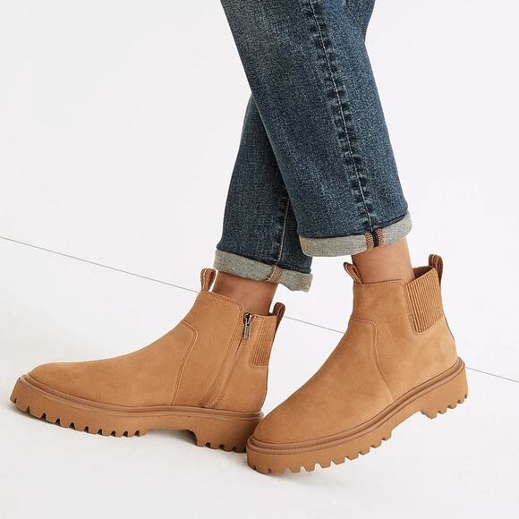 Madewell The Henry Lugsole Boot Suede - Picture 1 of 10
